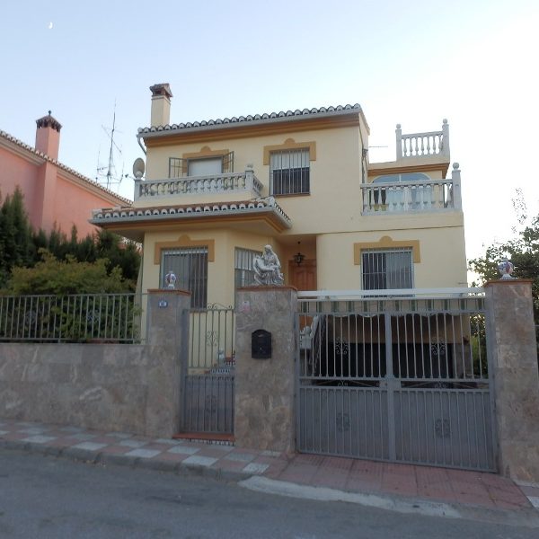 Calle Naranjo. El Ventorrillo-Cullar Vega (Granada)